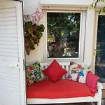 Anny Sweet Home